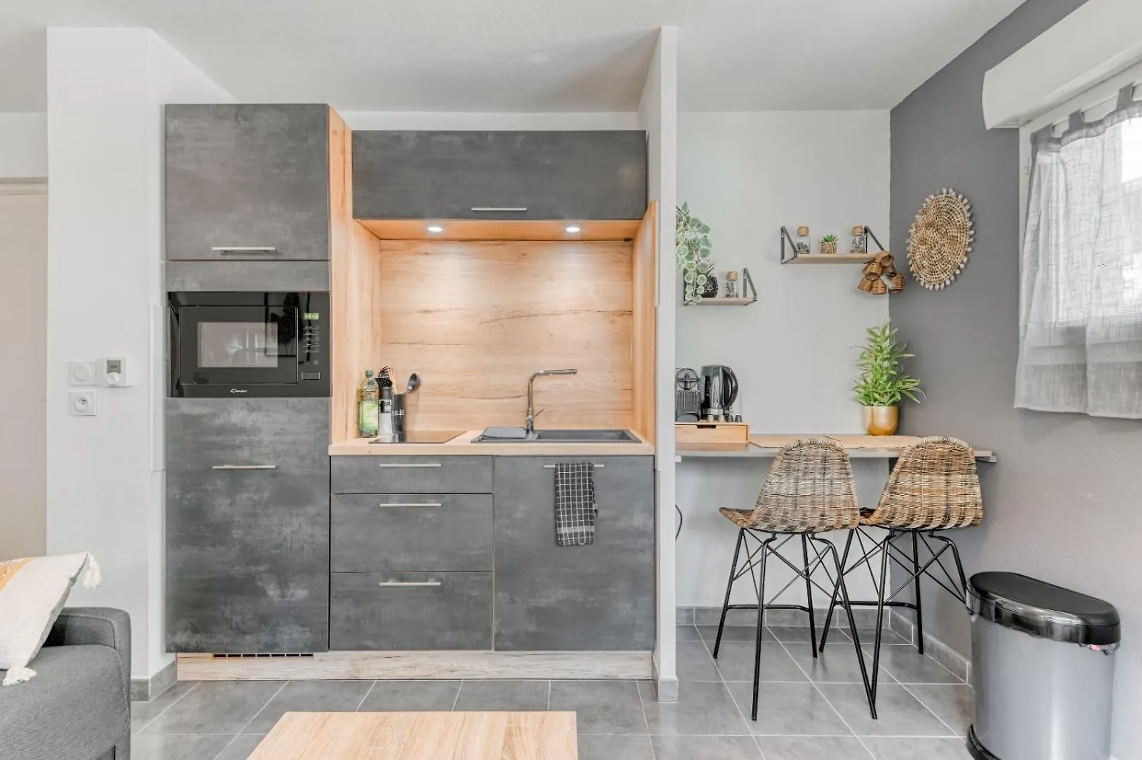 Joli Studio Haut Standing A 100M Du Tram T3 Villeurbanne